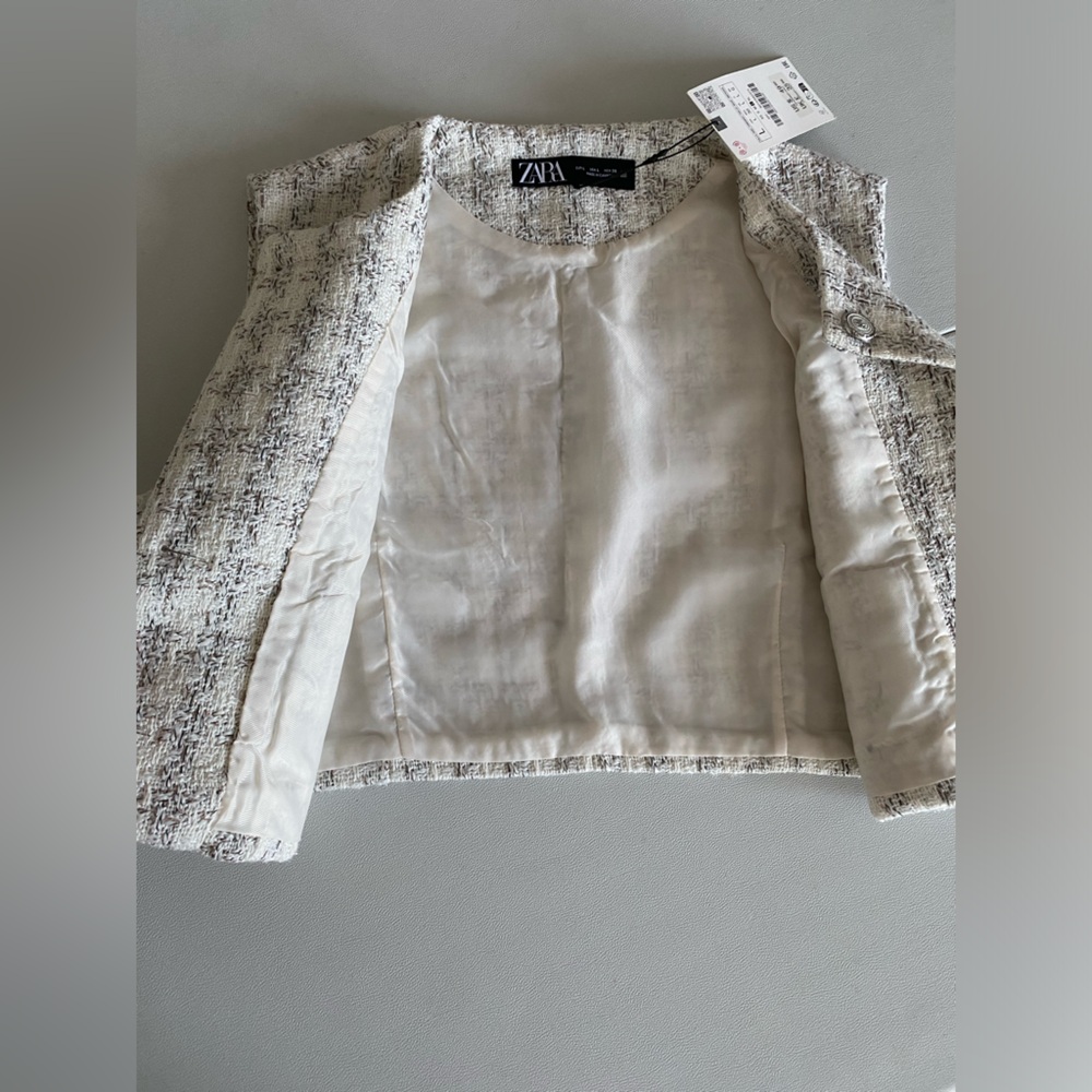Zara Textured Cropped Vest Round neck Top Front pockets Ecru Beige size L NWT - Picture 15 of 16